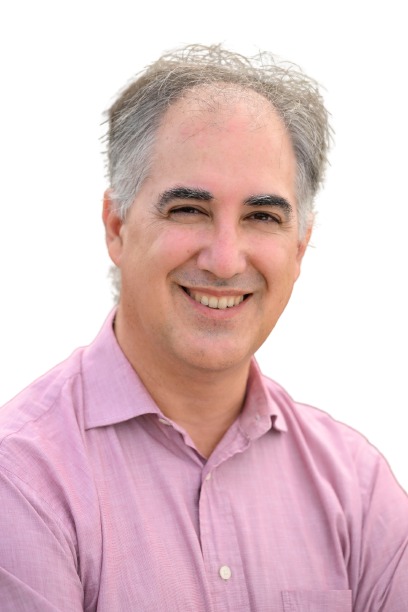A portrait of Isaac Petrov, the creator of SecretLit.